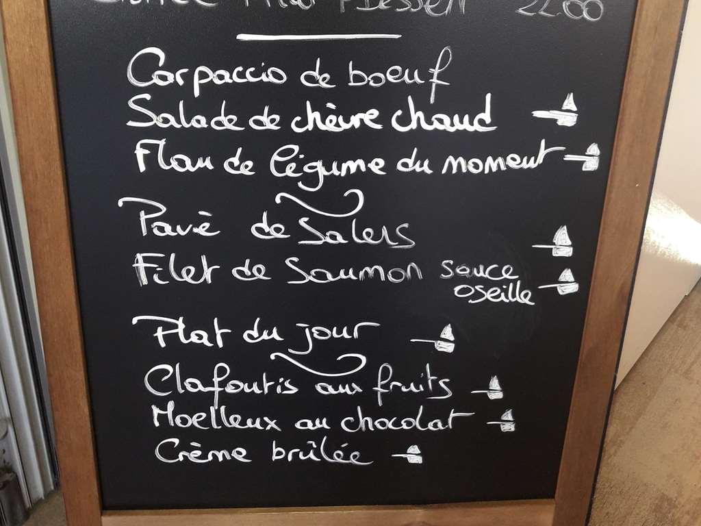 Ibis Clermont Ferrand Sud Herbet Restaurant bilde