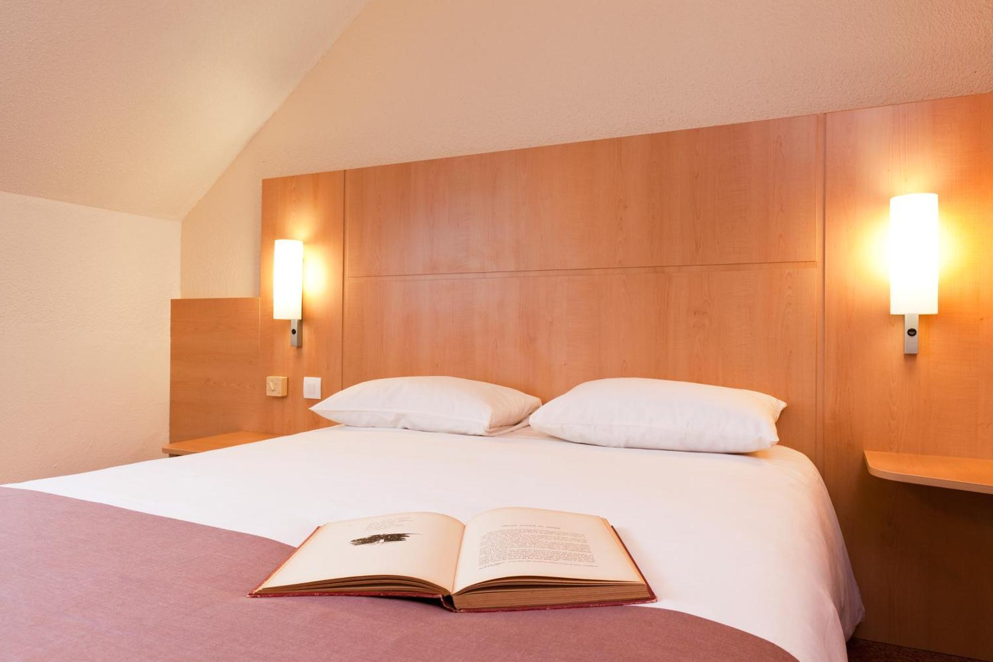 Ibis Clermont Ferrand Sud Herbet Eksteriør bilde